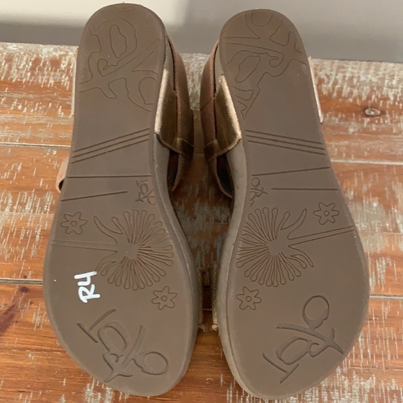 OTBT Bushnell sandals - Picture 7 of 12